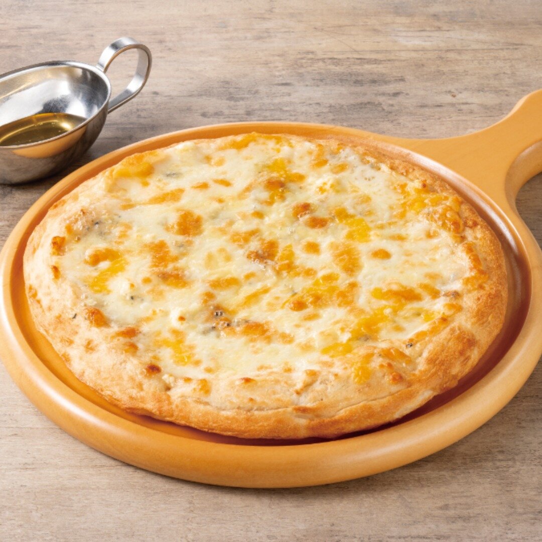 6種チーズのおつまみピザ Mサイズ