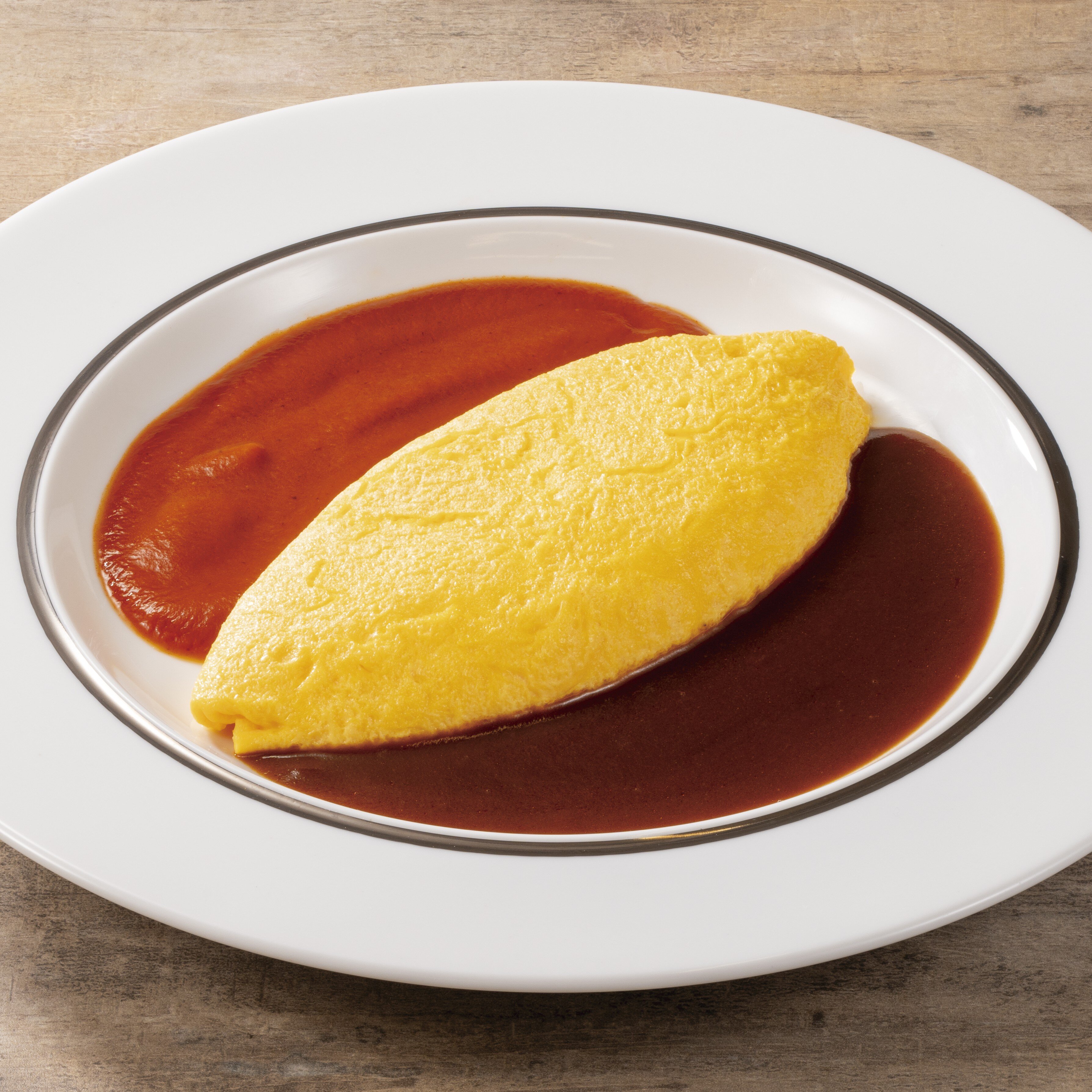 銀座オムレツ2色ソーズ