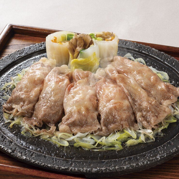 黒毛和牛の溶岩蒸し焼き