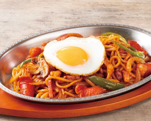 炒めスパゲティ ナポリタン