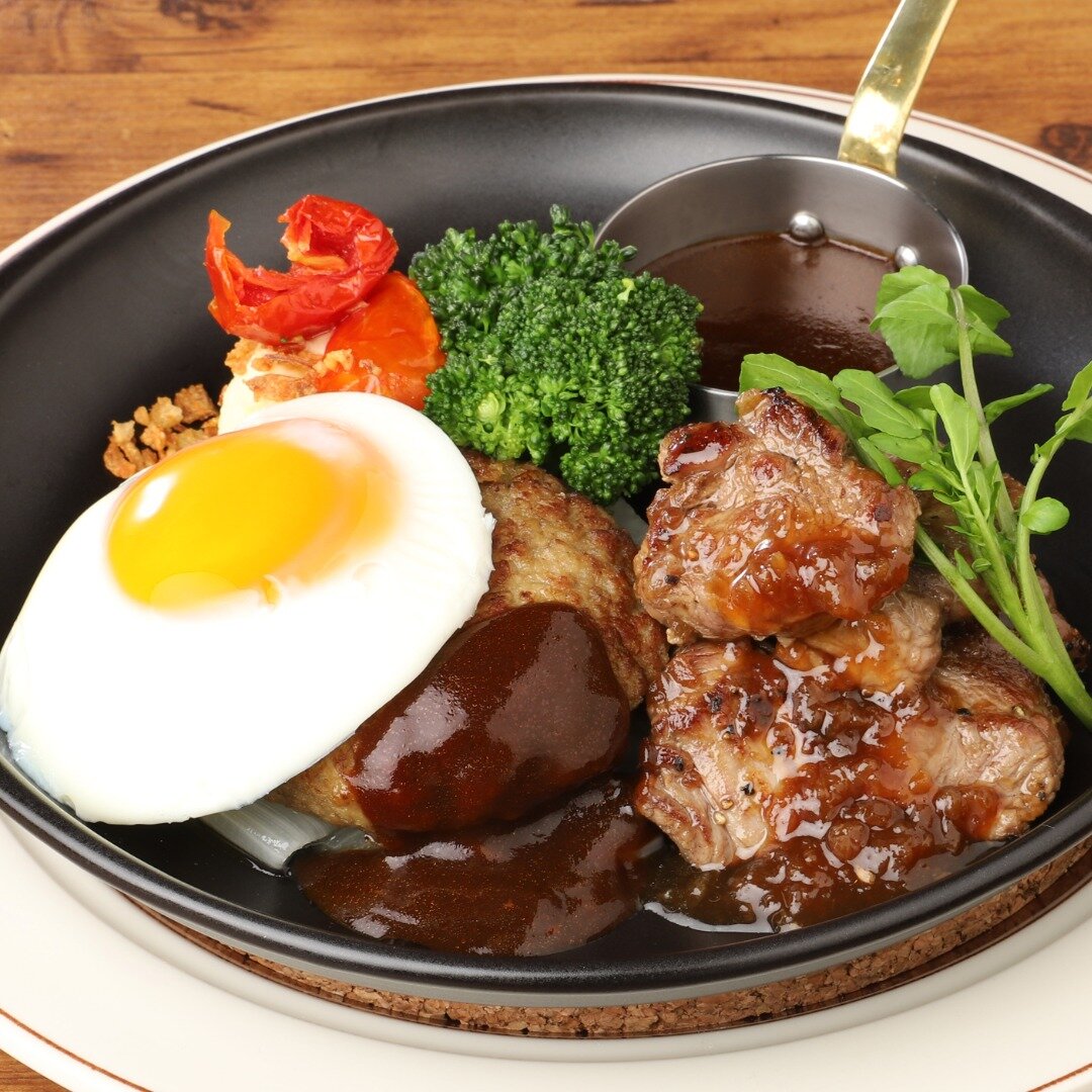 ハンバーグ&カットステーキコンボ