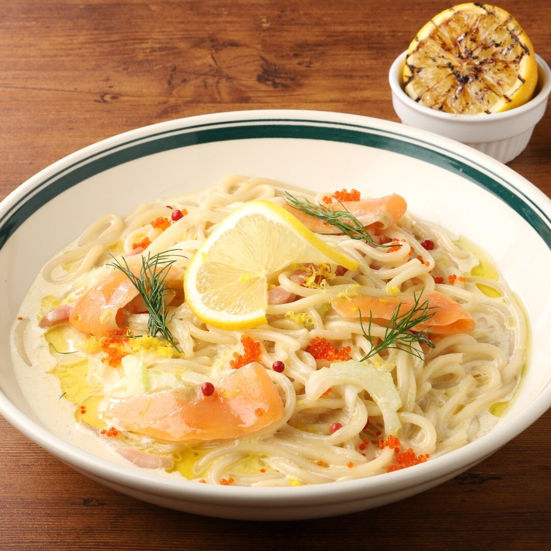 広島レモンサーモンのクリームパスタ