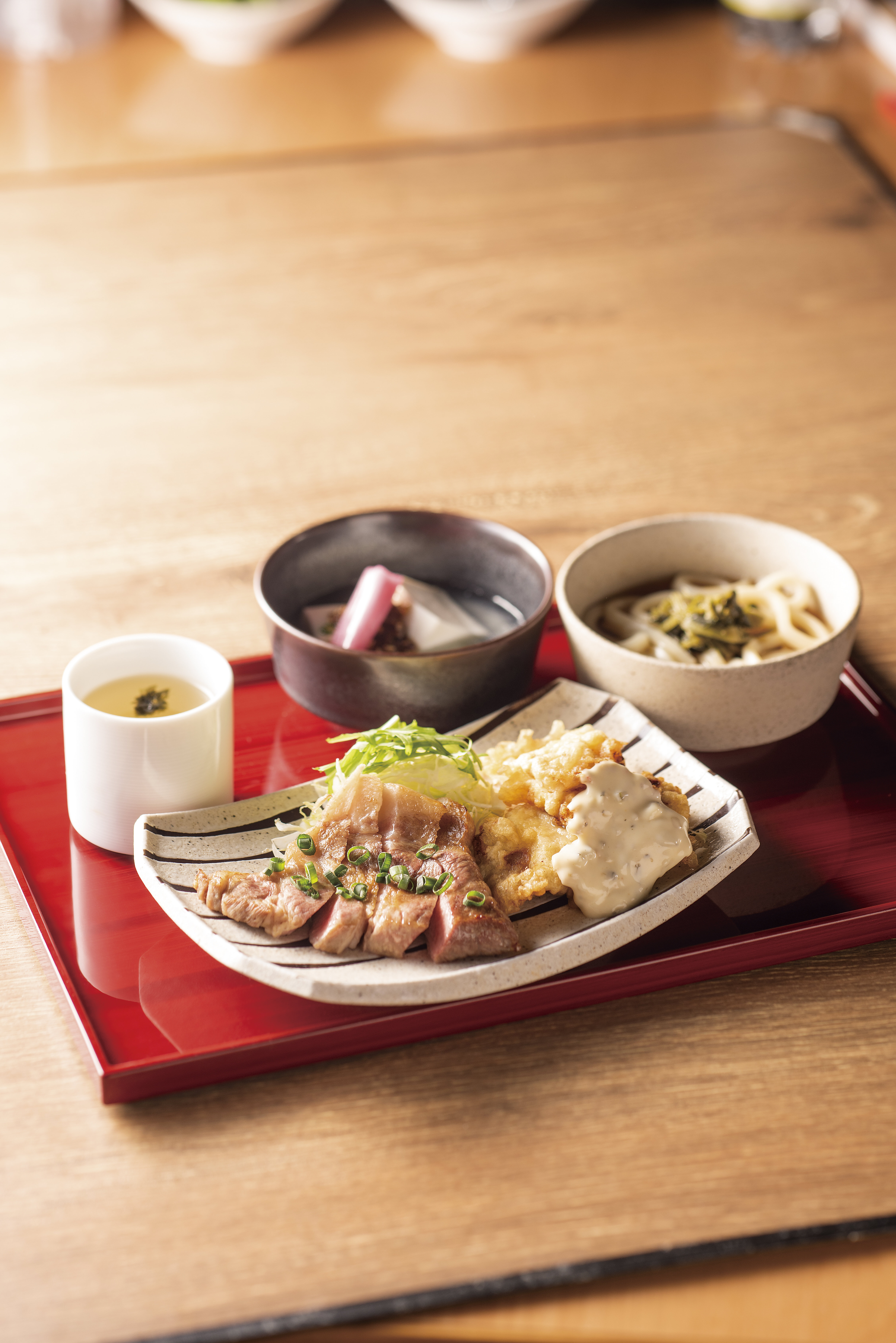 Yebisu Bar 本厚木ミロード店 銀座ライオン Yebisu Bar 本厚木ミロード店 銀座ライオン