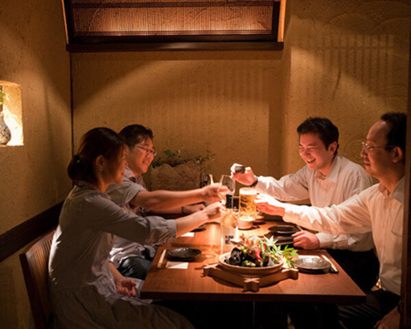くつろぎ・うま酒 かこいや 丸の内二丁目店